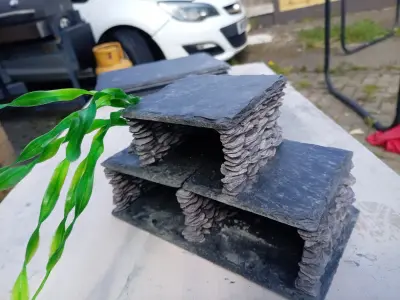3 cave natural slate hide decoration with plant detail 3